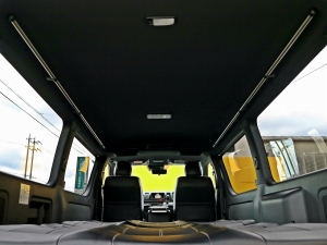 ハイエースバン特別仕様車ダークプライム2　車中泊できるライトキャンピングカー
